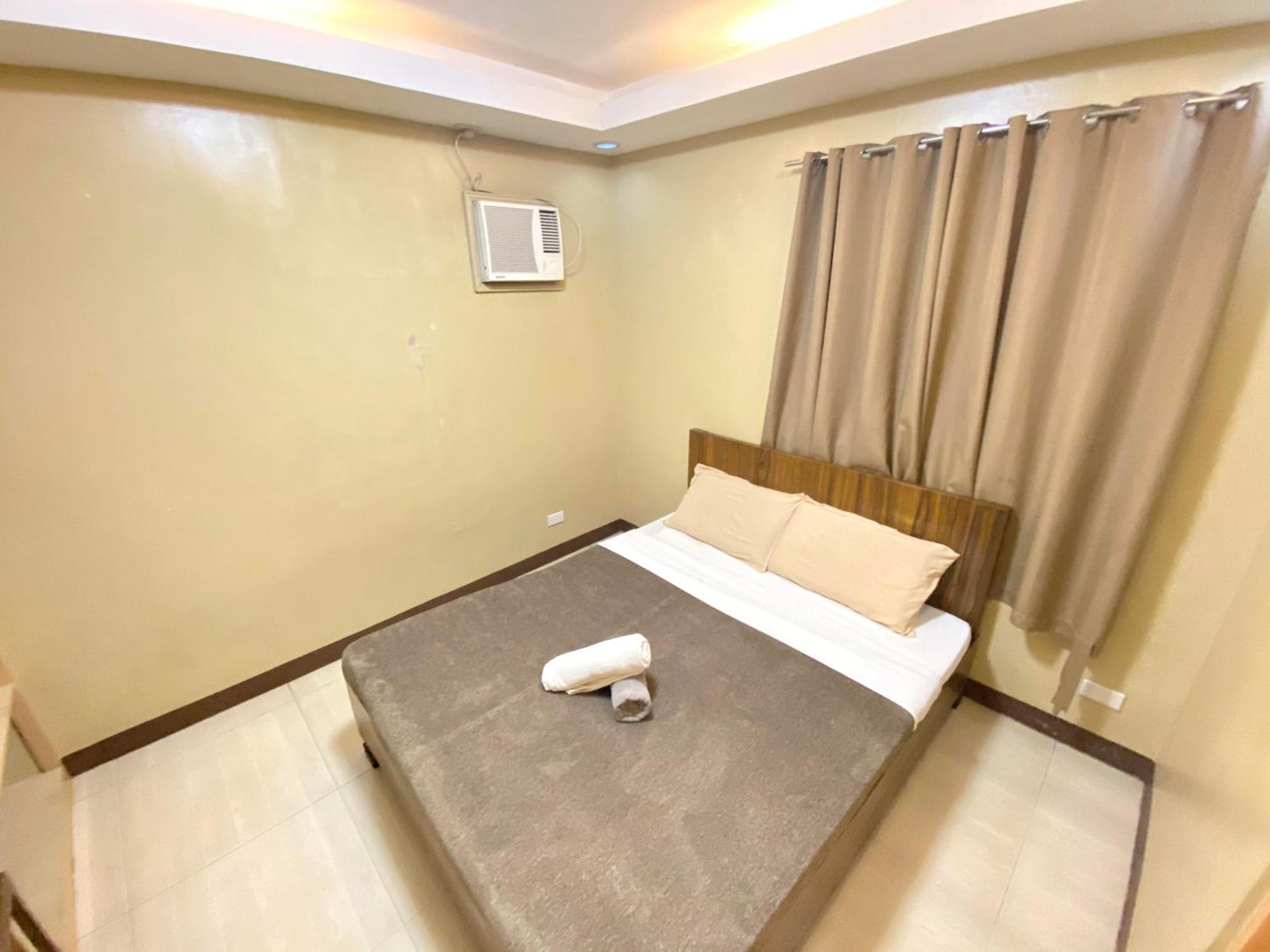 East Square Inn Bacolod Eksteriør billede